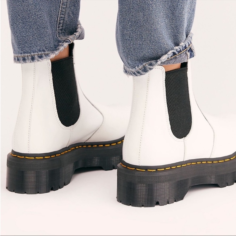 Dr. Martens Quad Chelsea Boot